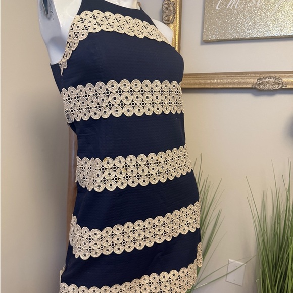 Lilly Pulitzer Annabelle True Navy Gold Lace Stripe Shift Dress Size 2 - Picture 4 of 7